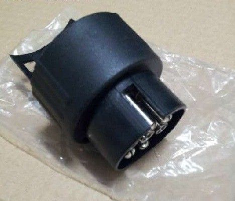ADAPTADOR DE 7 A 13 POLOS