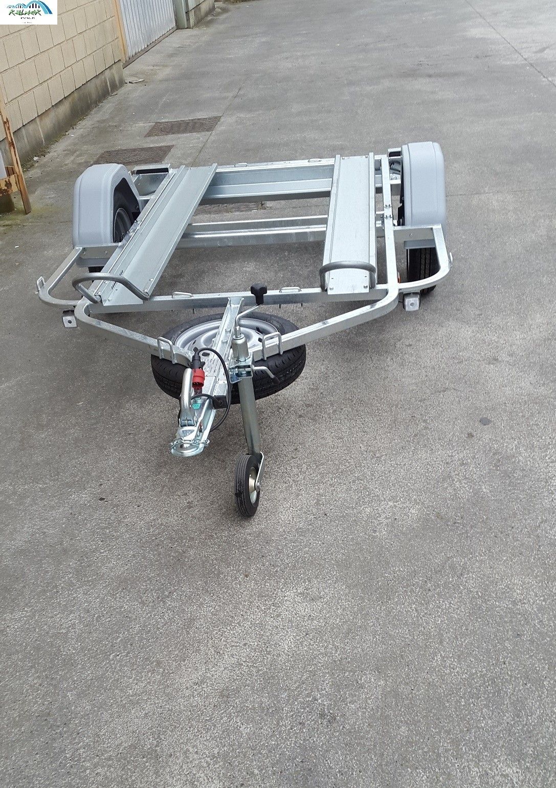 REMOLQUE 2 MOTOS 500KG