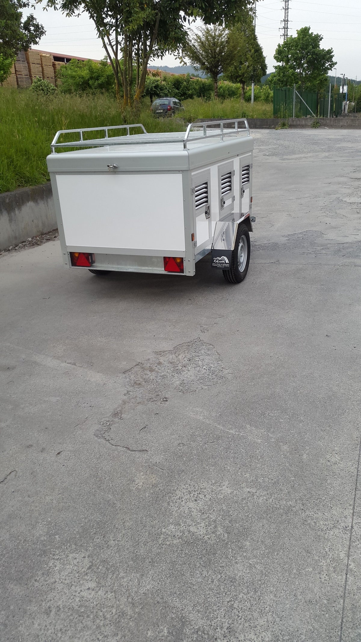 REMOLQUE TÉRMICO PARA PERROS TI-21