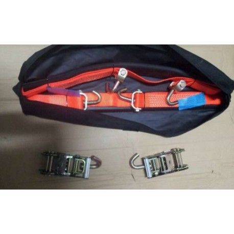 PACK DE  2 CINCHAS DE 3 PUNTOS PARA VEHÍCULOS + BOLSA 