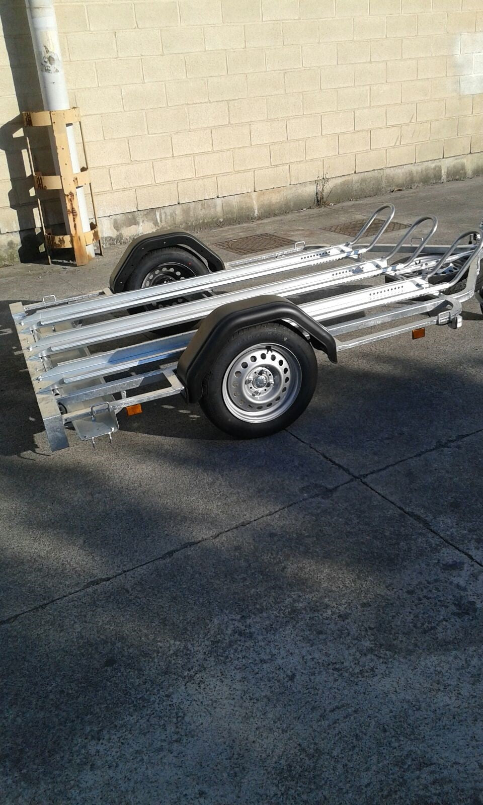 REMOLQUE 3 MOTOS 750KG