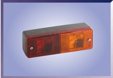 PILOTO RECTANGULAR TRASERO 3 SERVICIOS IZQUIERDO Y DERECHO