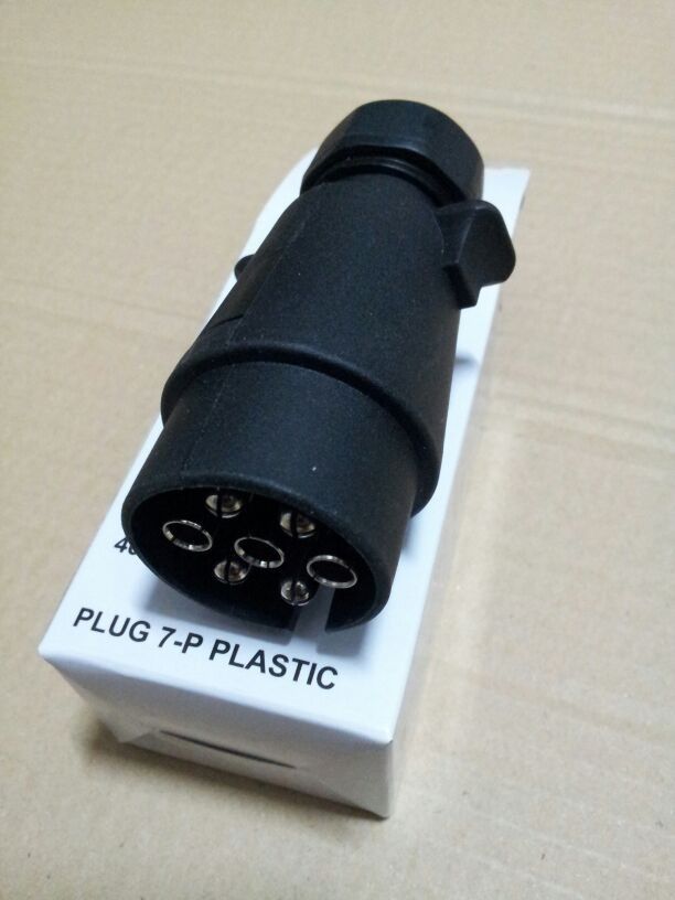CONECTOR 7 POLOS PLASTICO