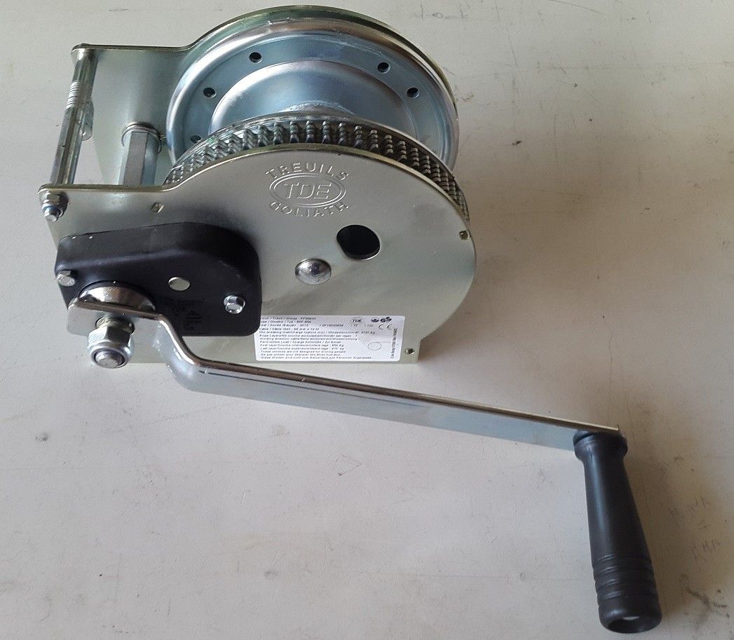 CABESTRANTE MANUAL 2200LB/1600KG