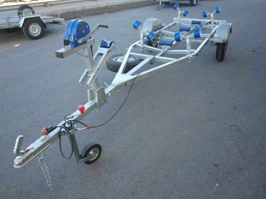 REMOLQUE NAÚTICO NT-30